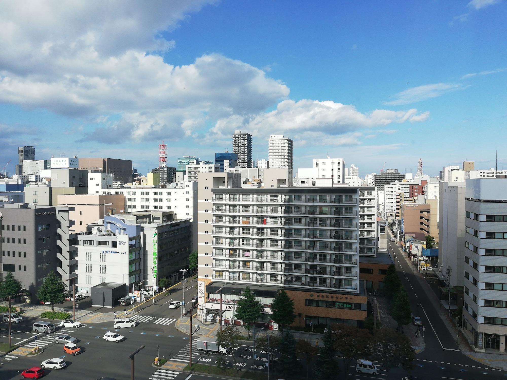 Sapporo Prince Hotel Exterior foto View of the city